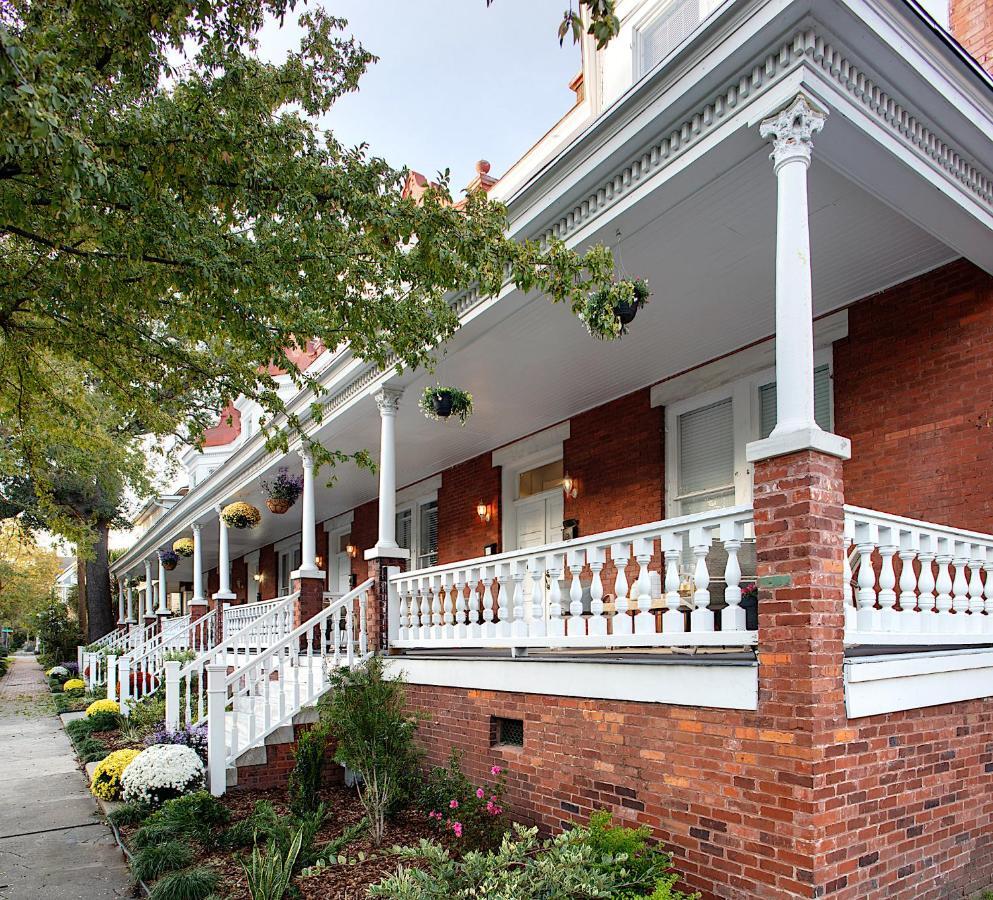 Newly Renovated Historic Savannah Townhome! Dış mekan fotoğraf